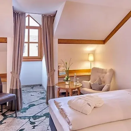Ensana Fuerstenhof Hotel 4*